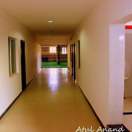 Natraj Hotel Darbhanga Esterno foto