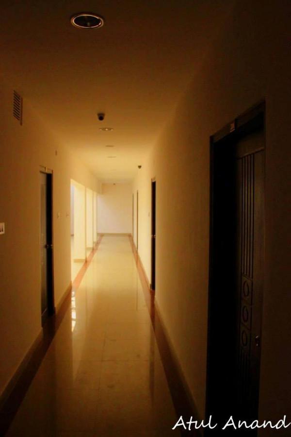 Natraj Hotel Darbhanga Esterno foto